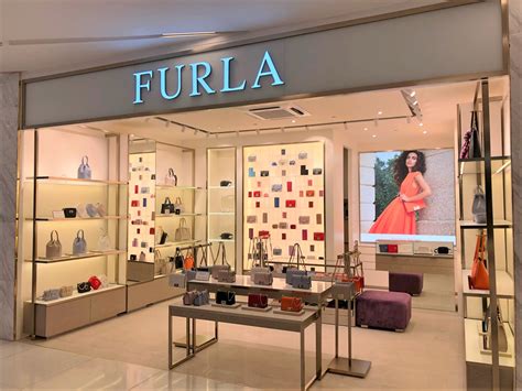 furla factory outlet